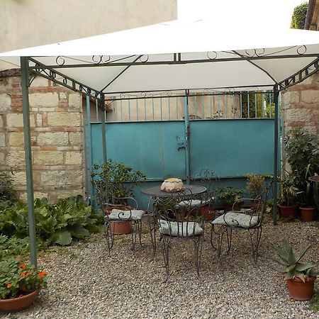 Cella Monte Benvenuti Altrove B&B 외부 사진